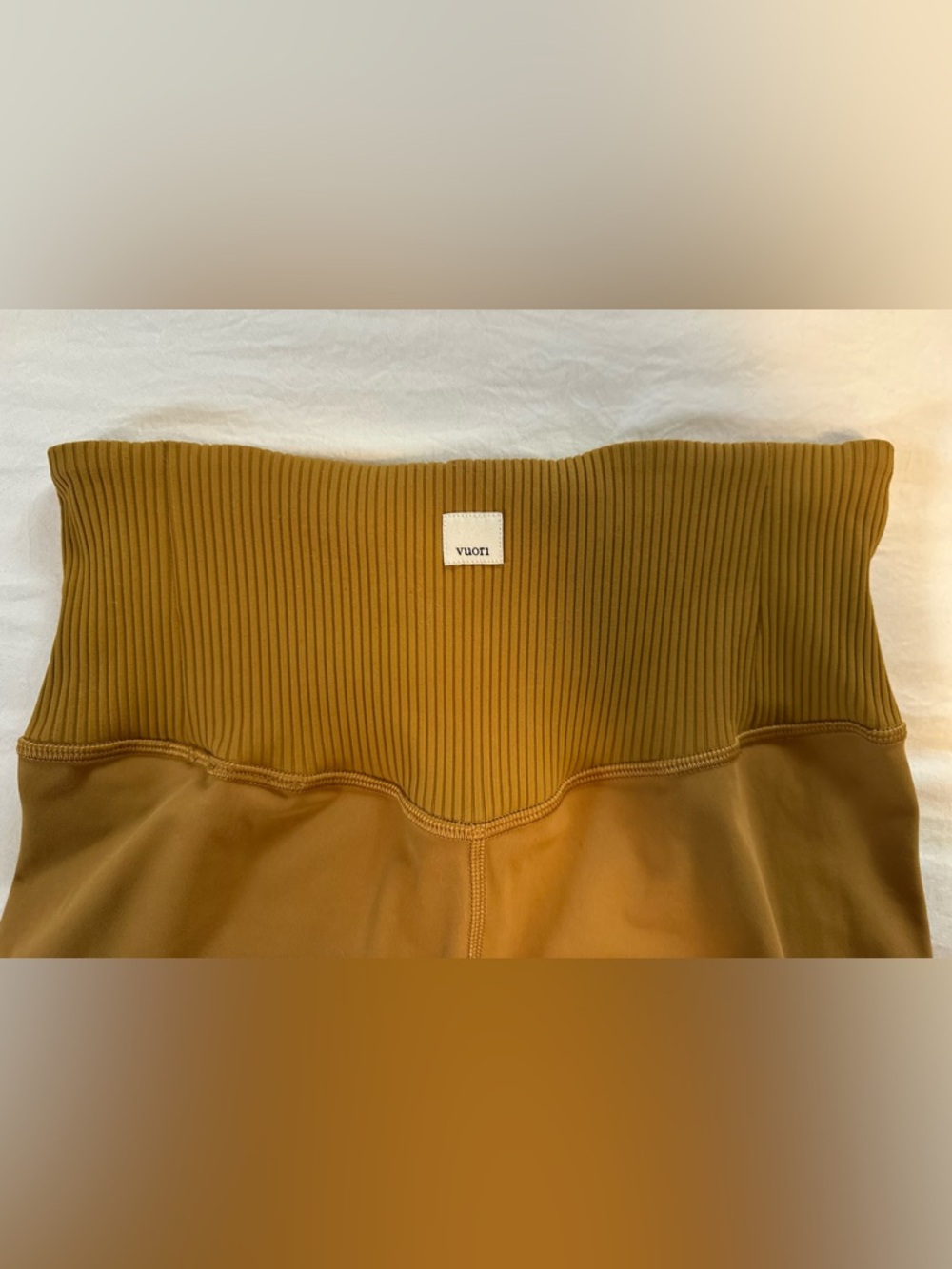 Vuori Ribbed Studio Legging Mustard Yellow Gold Size Medium - Picture 5 of 7